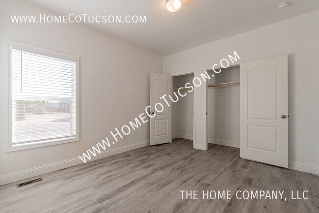 Building Photo - 11550 S Nogales Hwy