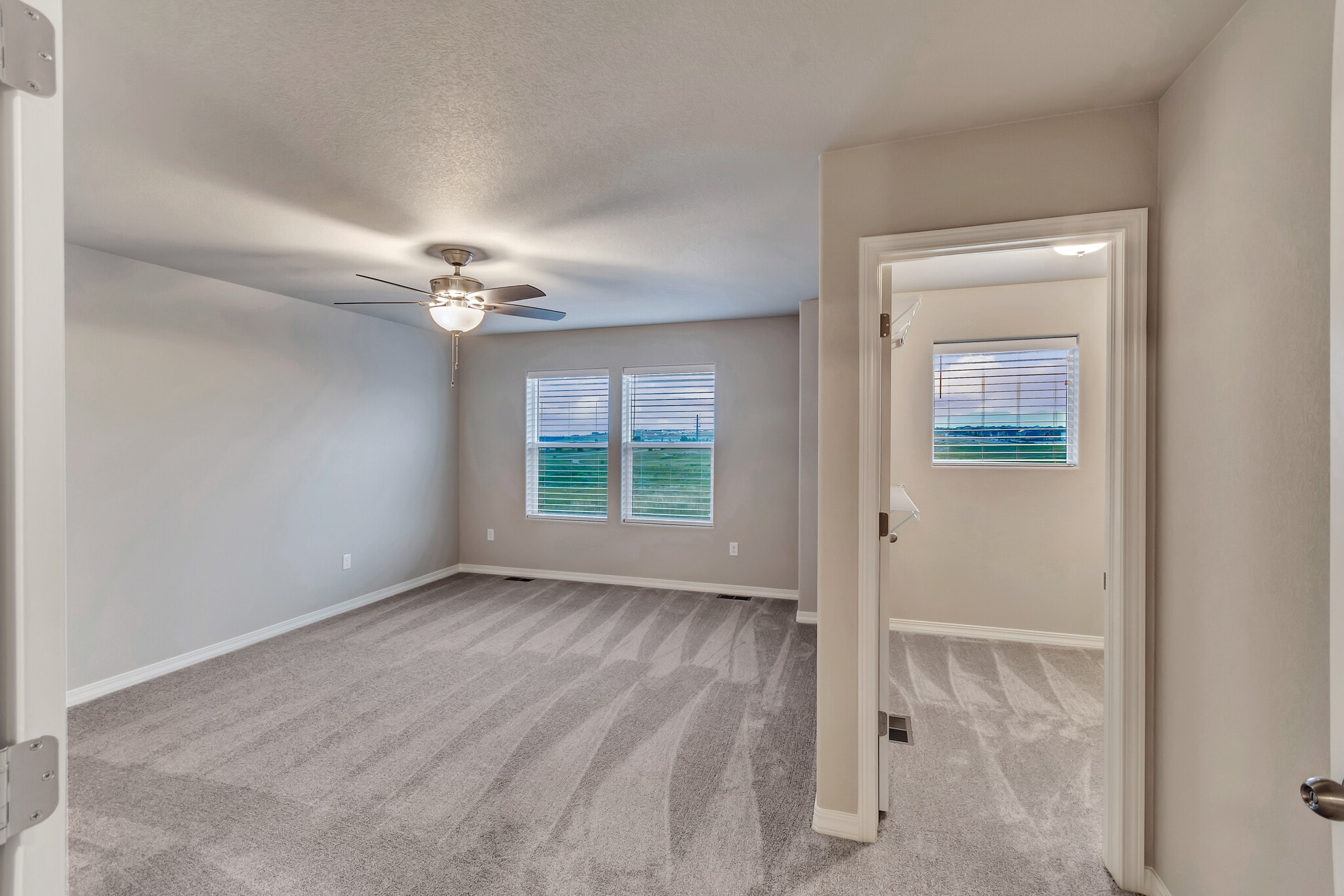 MB view through double doors. Large walk-in closet with window. - 7476 Johnsontown Hts