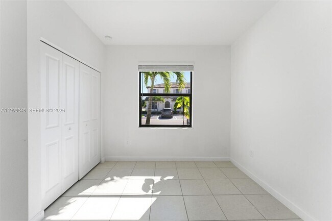 Building Photo - 24630 SW 118 Ave