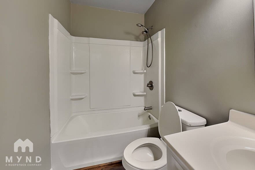 Building Photo - 3504 Berdan Ct