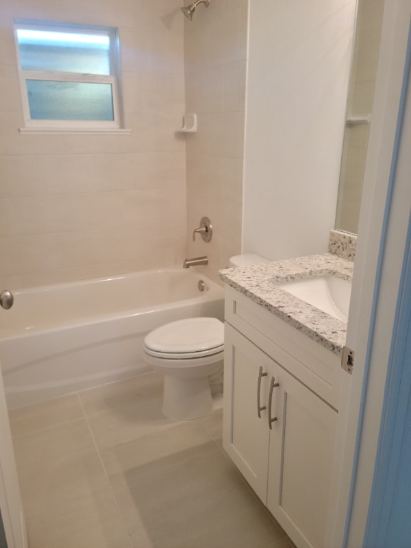 Building Photo - 7735 96th Ct