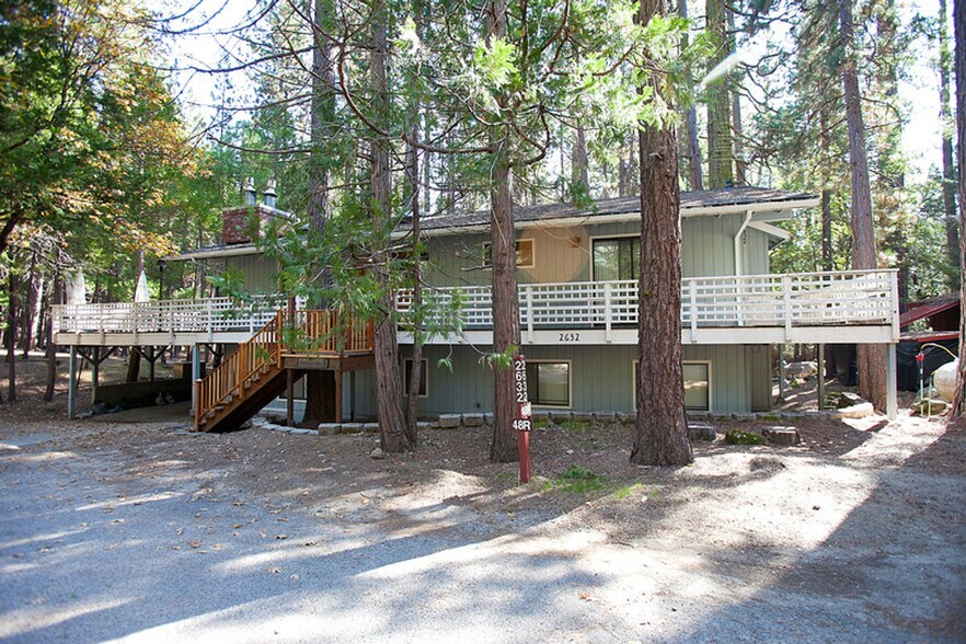 Building Photo - 2632 Mariposa Ave