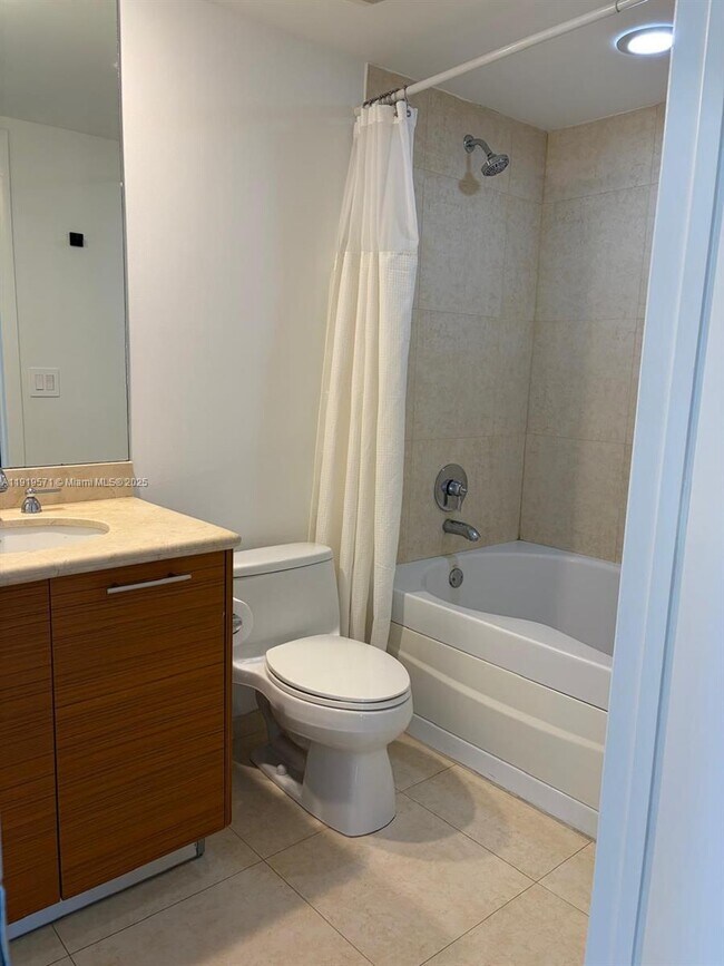 Building Photo - 50 Biscayne Blvd