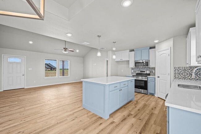 Building Photo - New Construction Home In Idalou ISD!