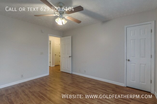 Building Photo - 1333 Benley St