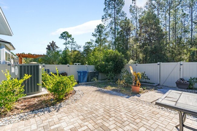Building Photo - 454 Willow Lake Dr