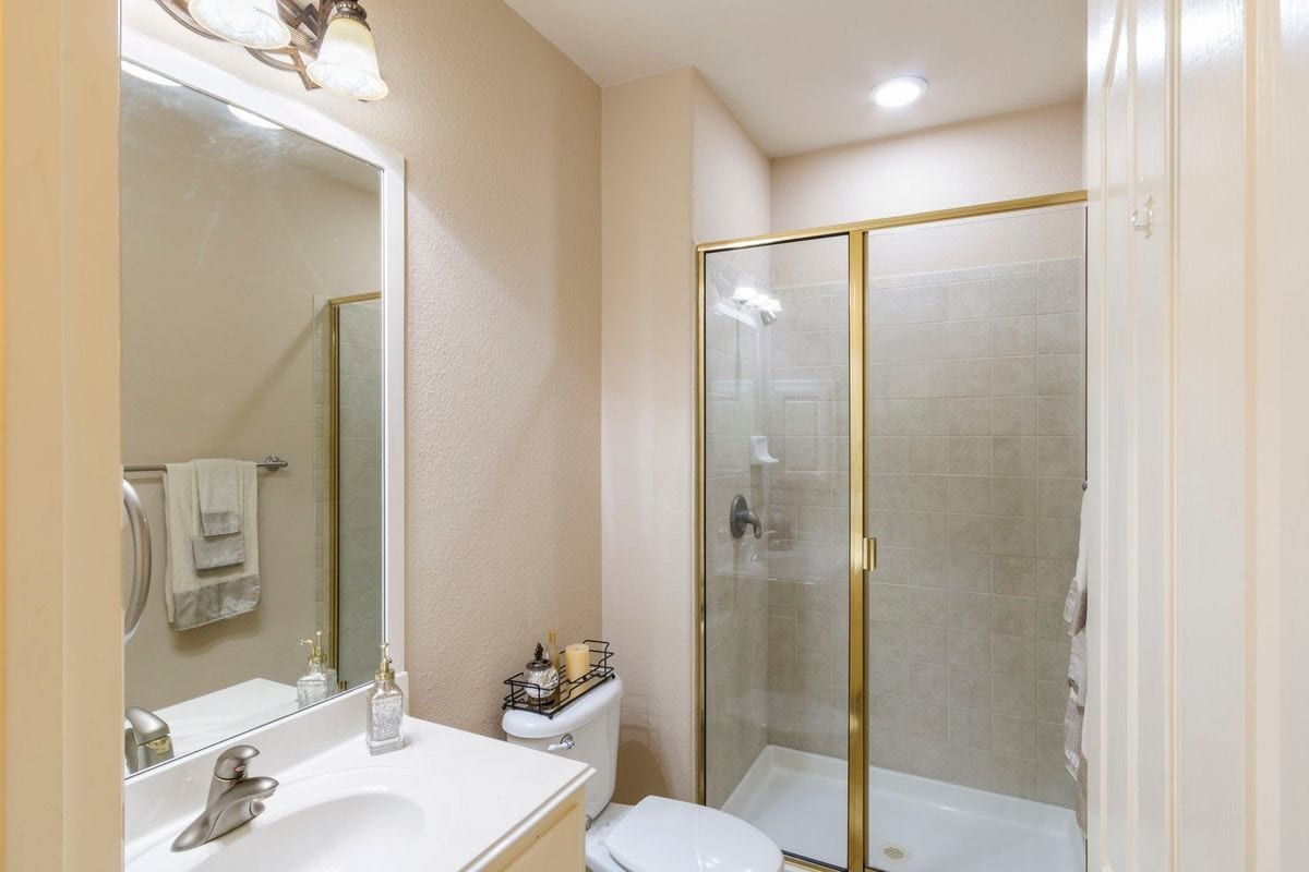 Building Photo - 15 Sarazen Loop N