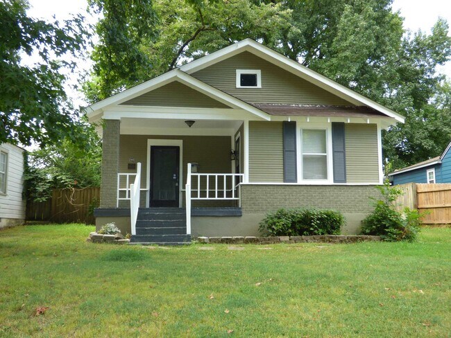 Building Photo - 3549 Marion Ave