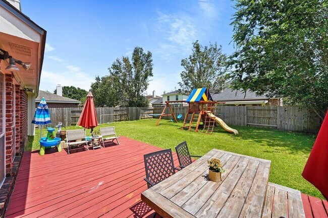Building Photo - 10008 Dawn Brook Dr