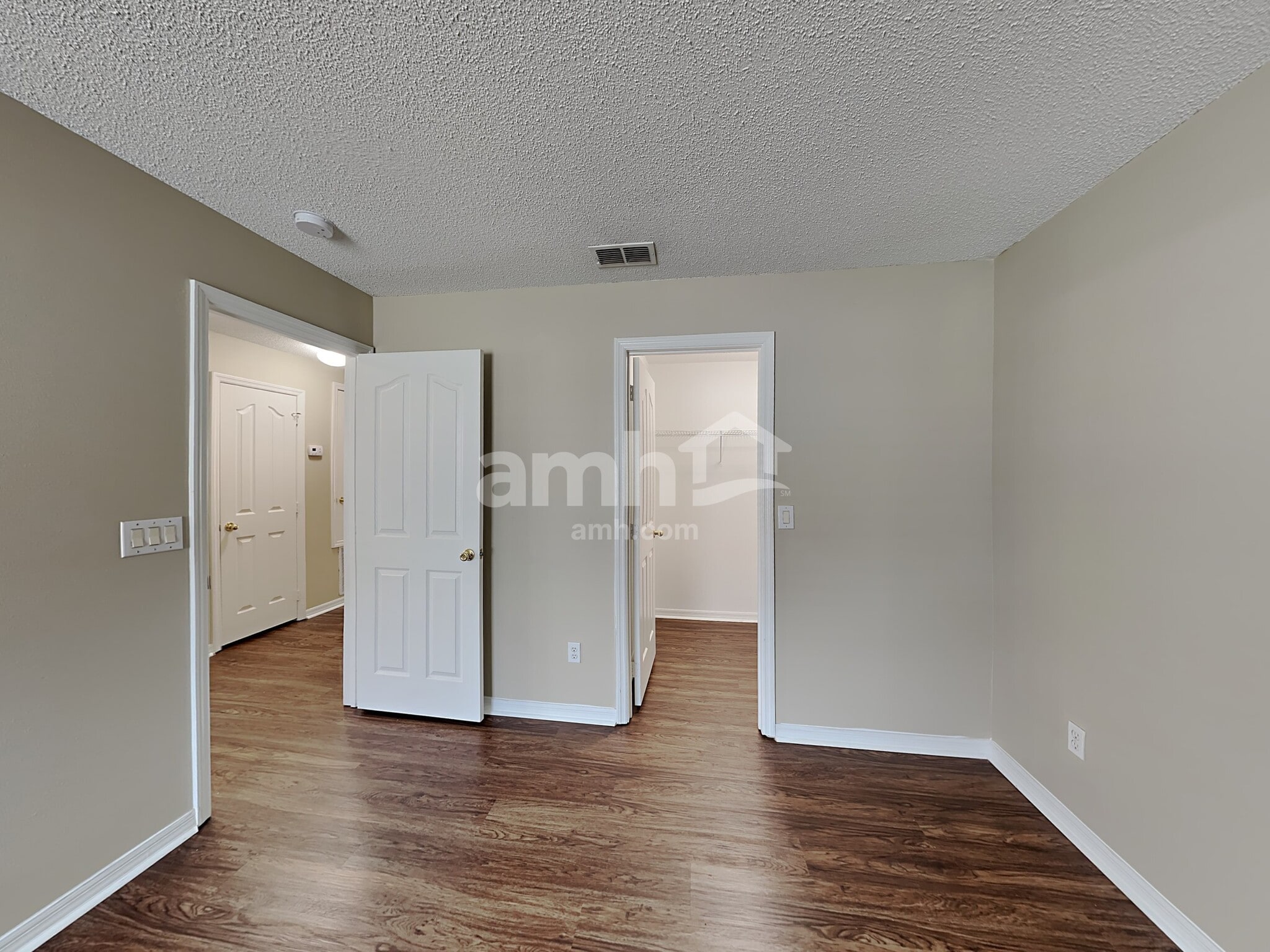 Building Photo - 15157 Perdido Dr