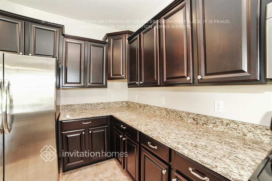 Building Photo - 10164 Celtic Ash Dr