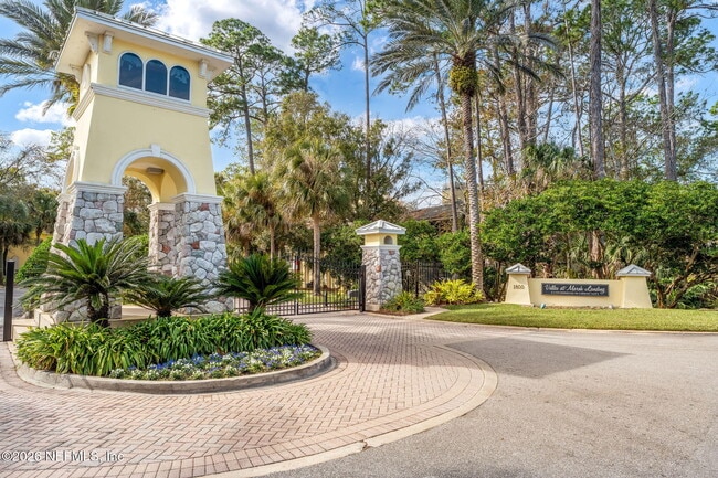 Building Photo - 1800 The Greens Way