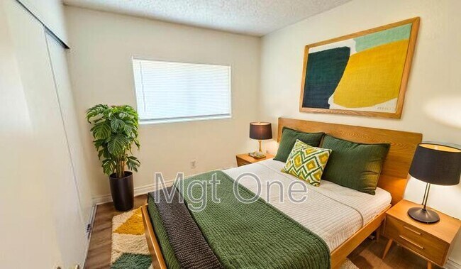 Building Photo - 24933 Otis Dr