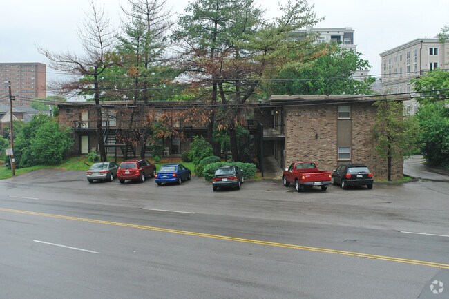 Building Photo - Ford House