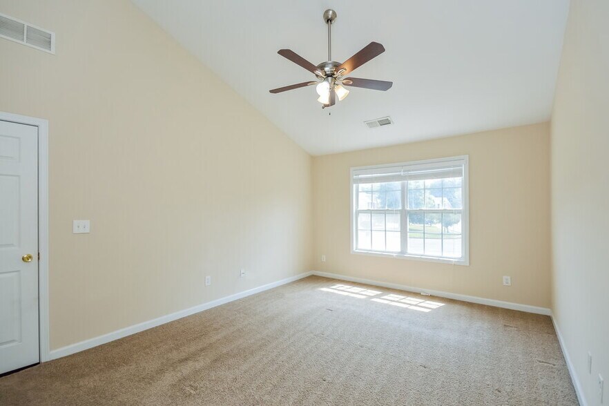 Building Photo - 919 Garden Meadows Ct