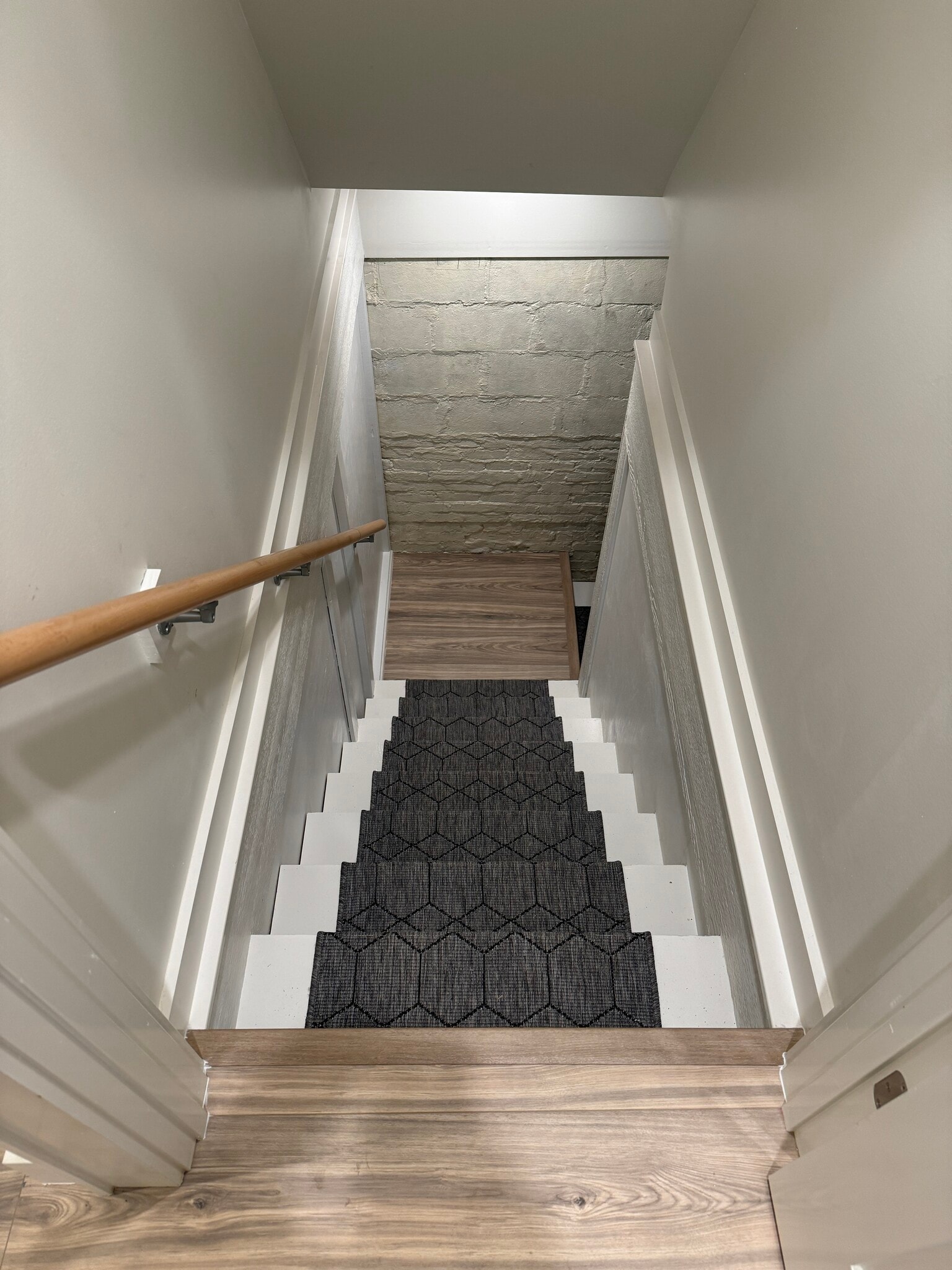 Building Photo - 1612 N Star Ave