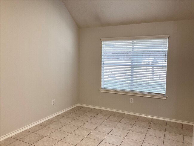 Building Photo - 67 Blackstar Pl