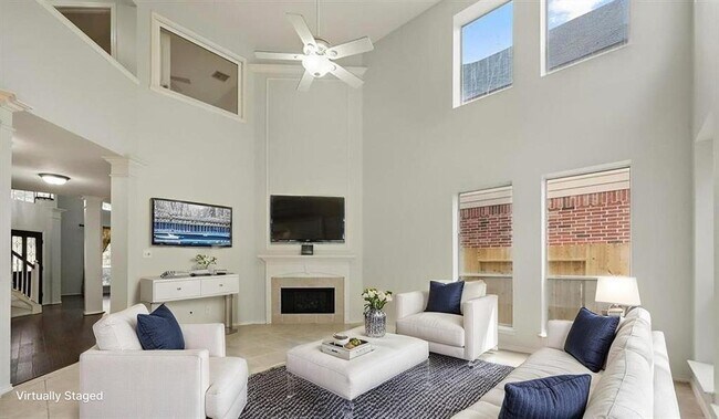 Building Photo - 21331 Willow Glade Dr