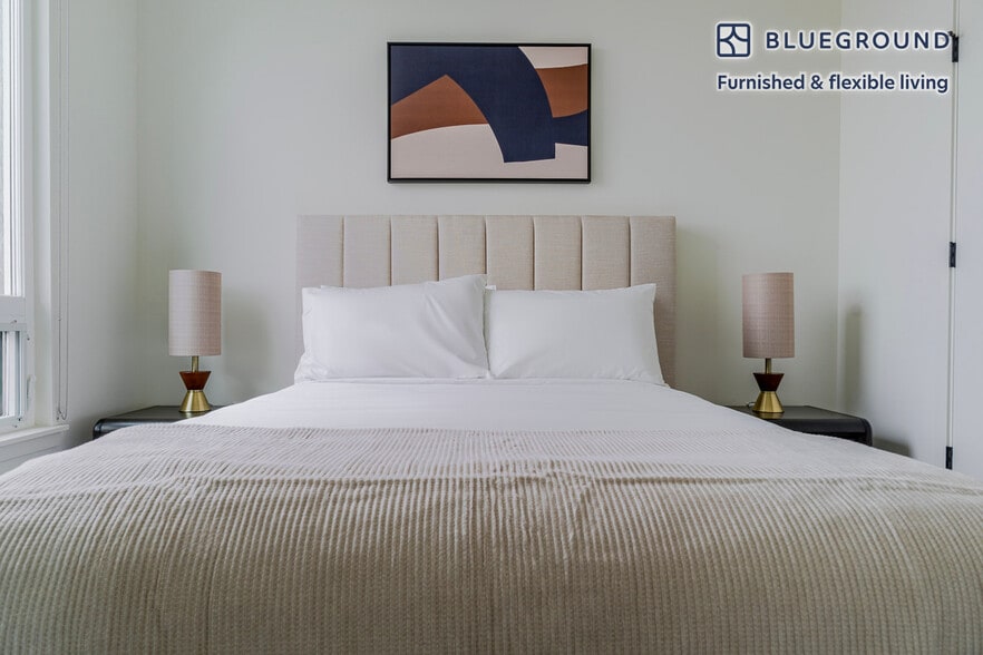 Building Photo - 19888 40th Ave W