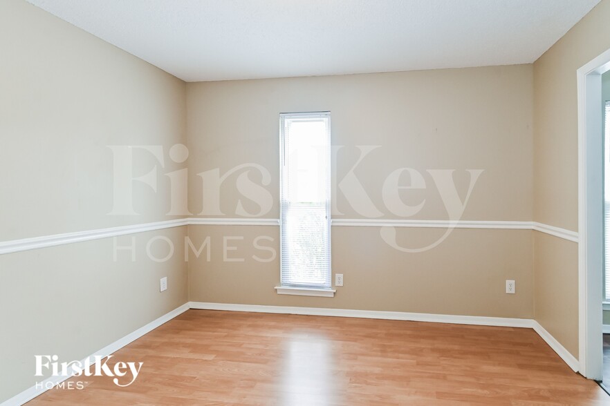Building Photo - 6630 Windflower Ln