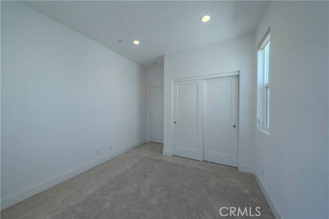 Building Photo - 251 Novel