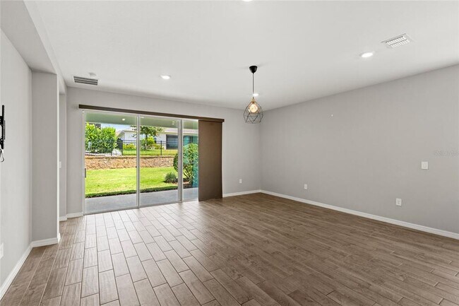 Building Photo - 2146 Ridge Pointe Ln