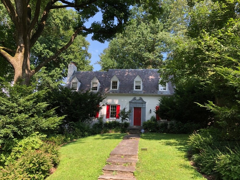 Main house from street - 7527 17th St NW