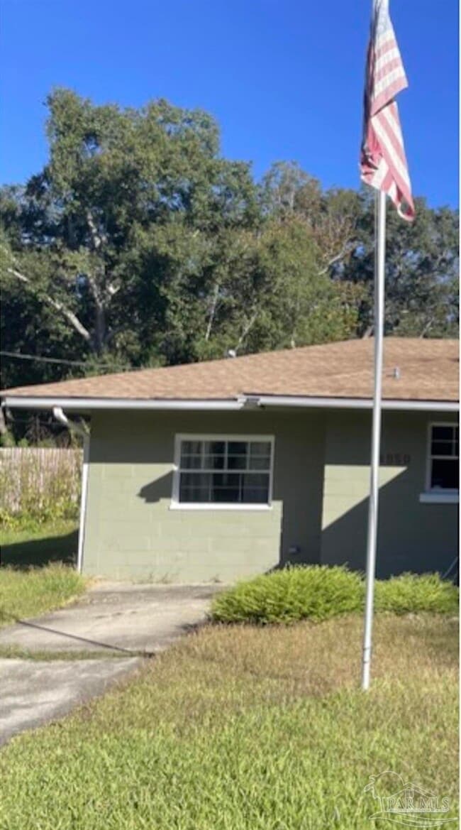 Building Photo - 4950 Martha Ave