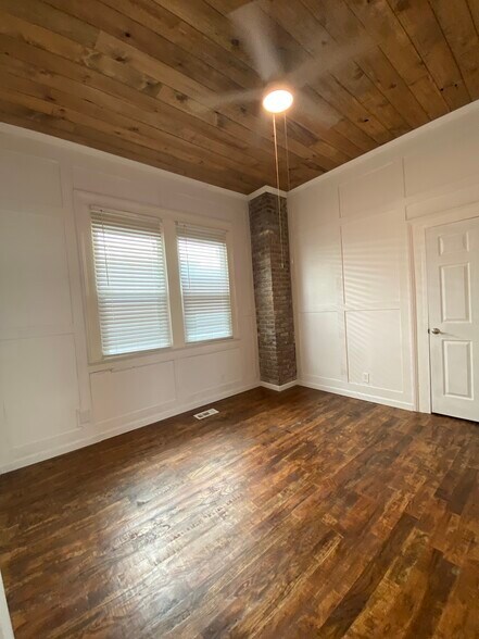 Building Photo - 634 Rutledge Ave