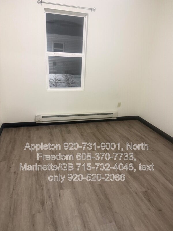 Building Photo - S7559 US-12