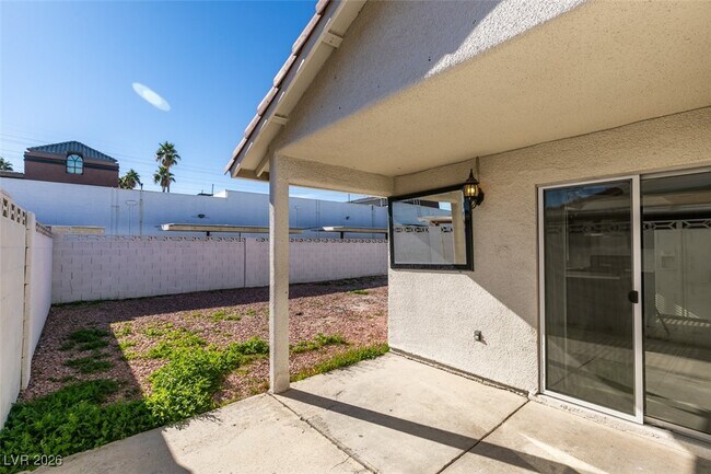 Building Photo - 6391 Chisos Dr