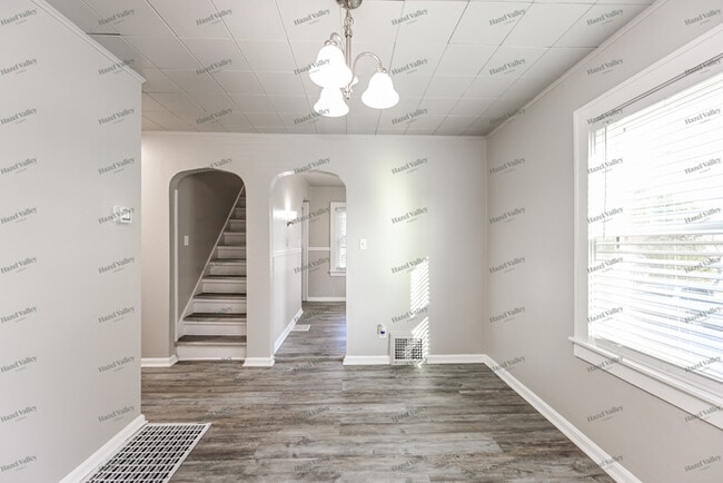 Building Photo - 4400 Berwick St