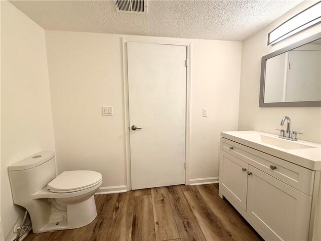 Building Photo - 4416 Chowning Way