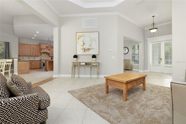 Building Photo - 216 Eastpark Dr