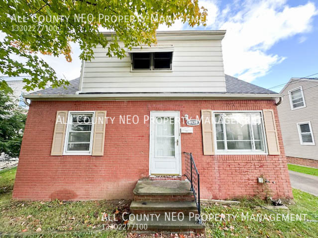 Primary Photo - Cozy 3-Bed Home in Garfield Heights!