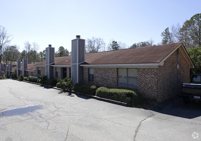 Building Photo - Chimneys Bullet 8