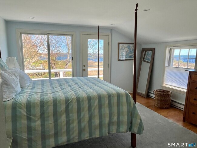 Building Photo - 39 Main St