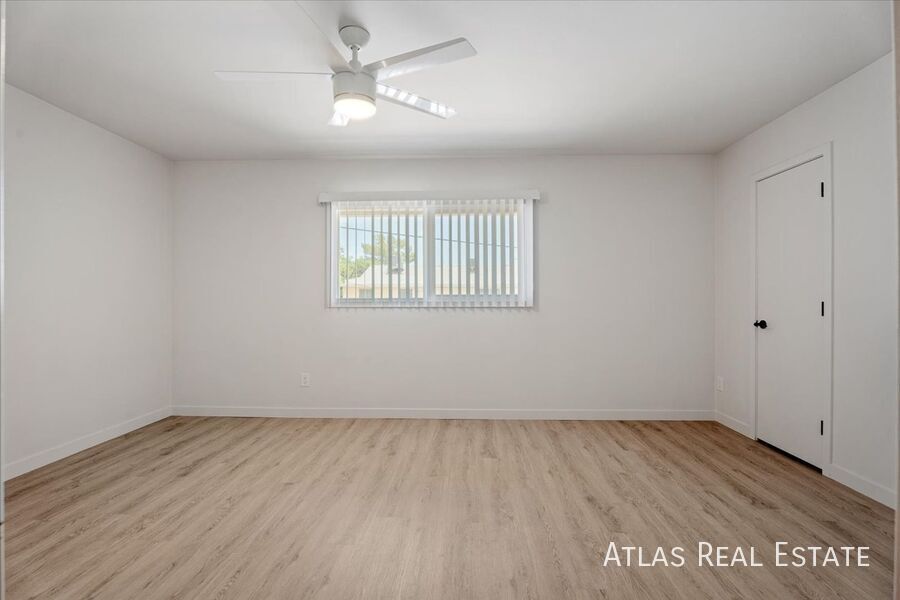 Building Photo - 3807 S Mill Ave