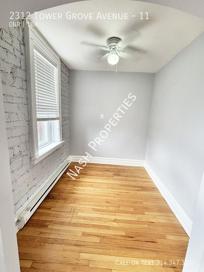 Building Photo - $835 - Studio / 1 Bath apartment in the Sh...