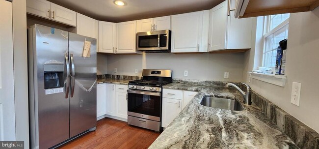 Building Photo - 4605 Snowflower Blvd