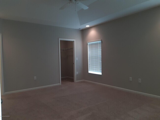 Building Photo - 4165 Harvest Cir