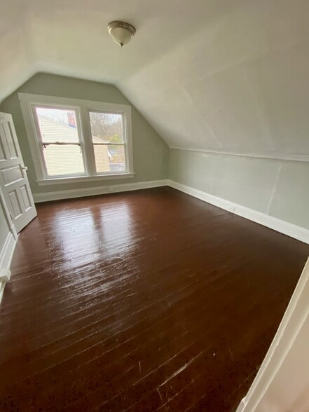 Building Photo - 3927 Cass Ave