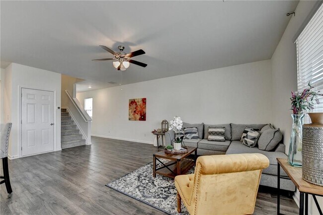 Building Photo - 159 Mead Ct