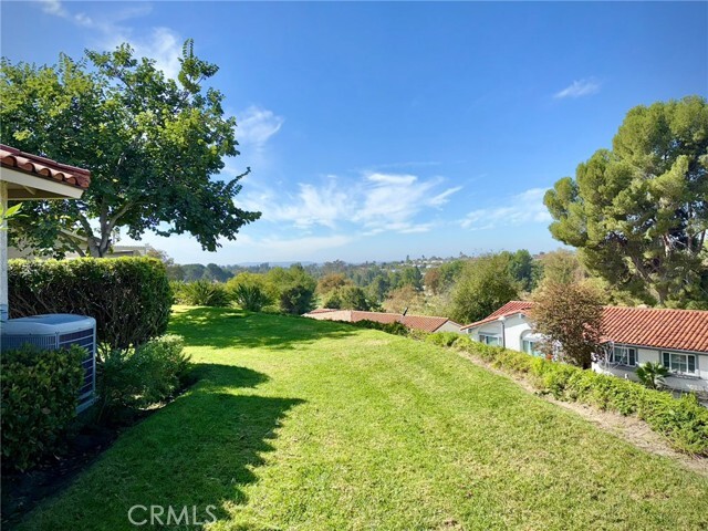 Building Photo - 23611 Vía Storni