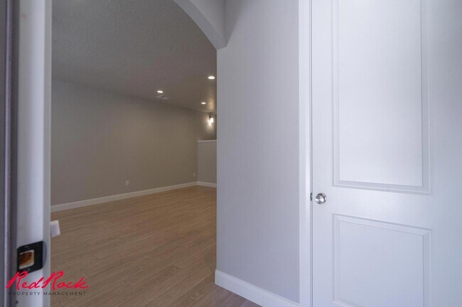 Building Photo - Welcome to Your Dream Home!