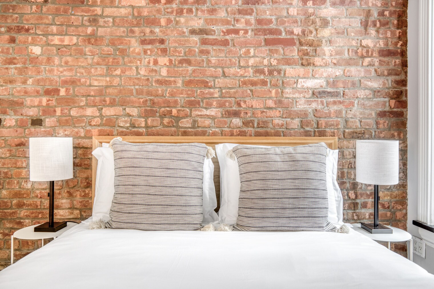 Building Photo - 20 Prince St