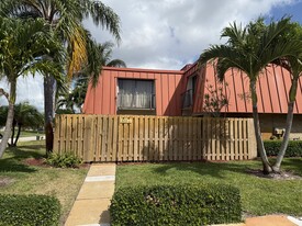 Building Photo - 3221 Meridian Way S