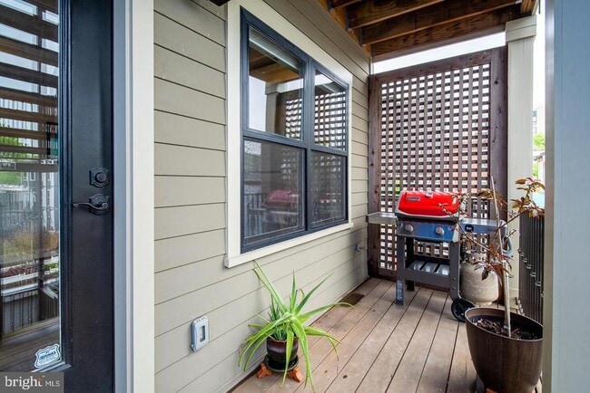 Building Photo - 4010 Georgia Ave NW