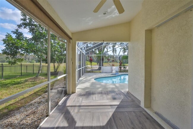 Building Photo - 1505 Ventana Dr