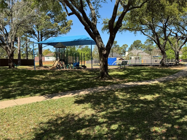 Building Photo - 17402 Eastwood Cir